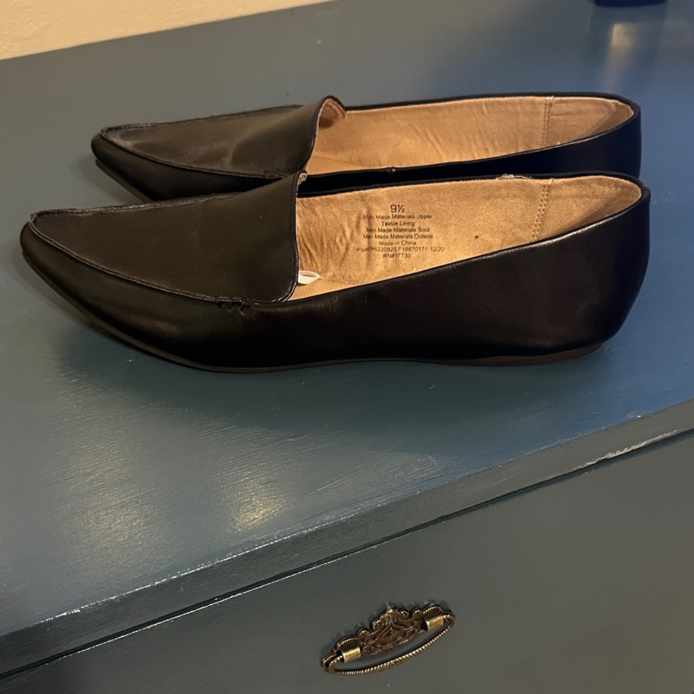Elegant Black Loafers for Women